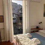 Your Nest At Colosseum!!