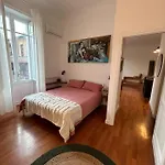 Your Nest At Colosseum!!