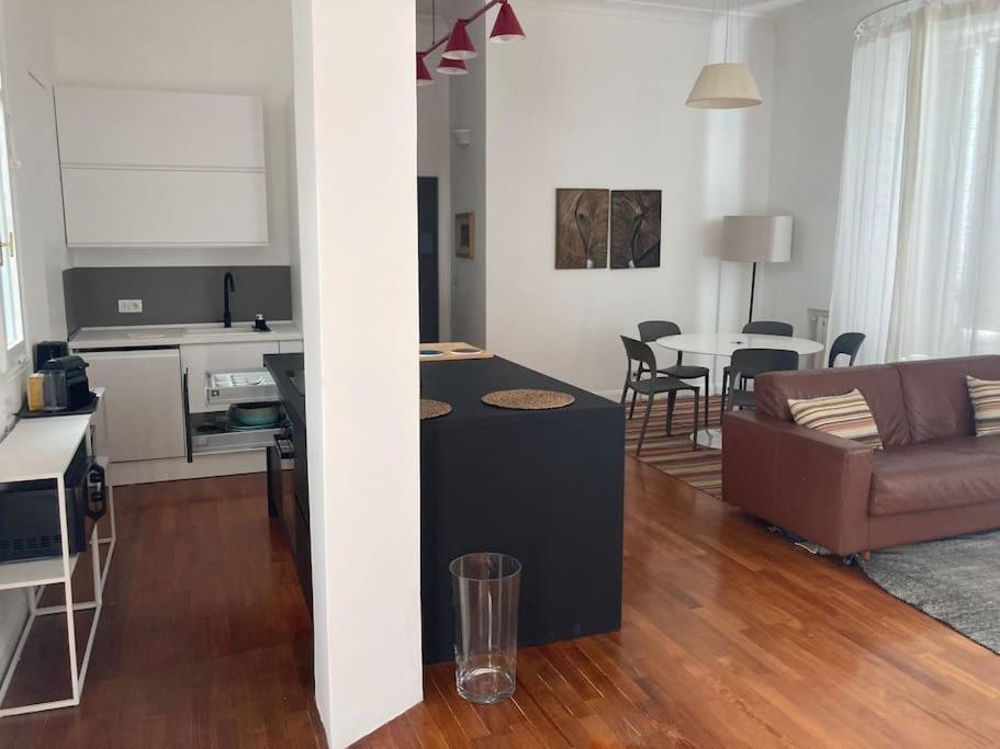 Apartment Your Nest At Colosseum!! *
